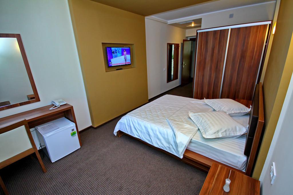 Hotel Eden Tulcea Kamer foto